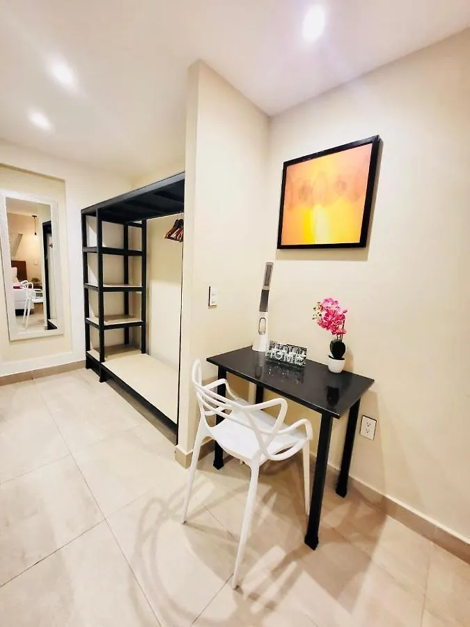 Private Room. Brisas. Zona Hotelera. Cancun Mexico
